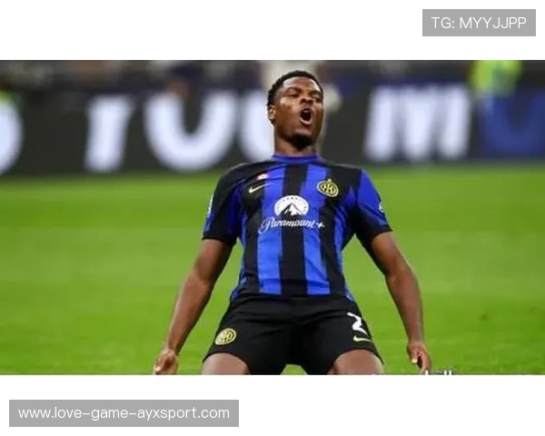 国际米兰中路组合提高传递效率,邓弗里斯跑动凶悍 国际米兰中路组合提高传递效率,邓弗里斯跑动凶悍