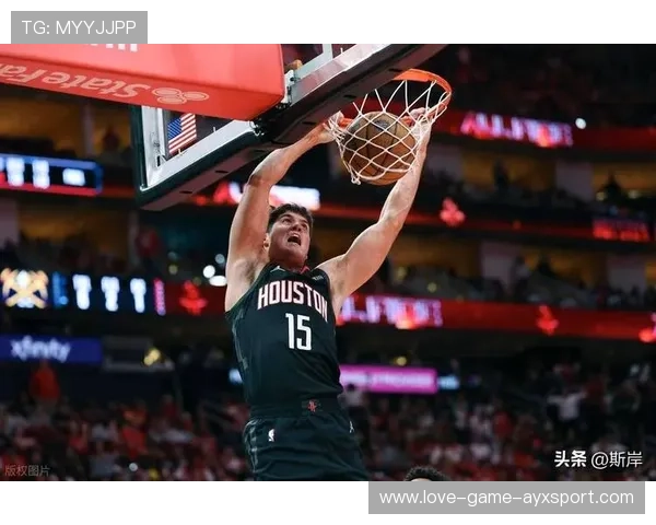 布克外线精彩连发,太阳整场稳定输出