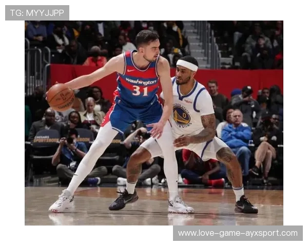 小波特中路急停跳投命中，篮网易如反掌